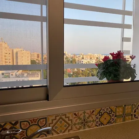 Incredible View לרנקה