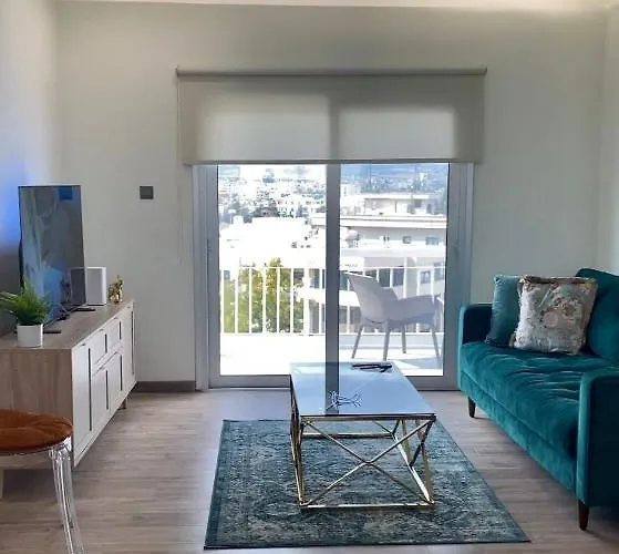 Incredible View Apartment Larnaca